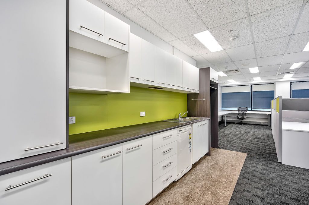 303-coronation-dr-21