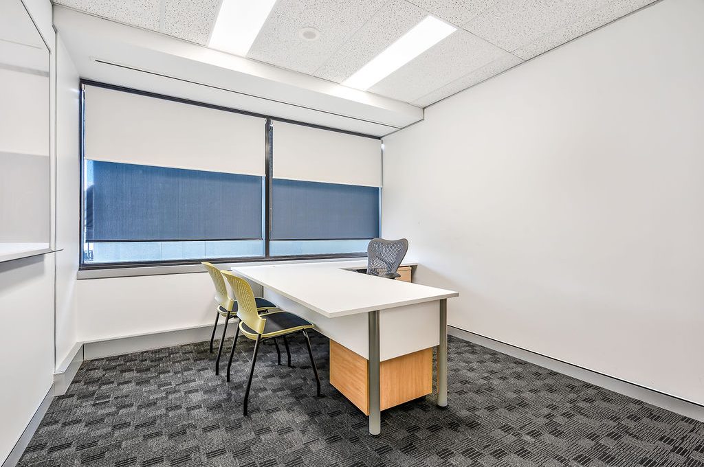 303-coronation-dr-23